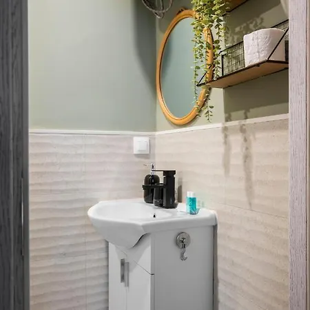 Appartamento Tom Thumb & Thumbelina - 2 Private In Center By Flat Mаnager