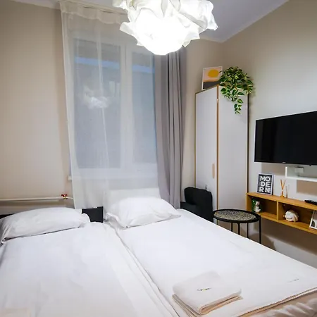 Tom Thumb & Thumbelina - 2 Private In Center By Flat Mаnager * Sofya