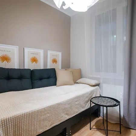 Tom Thumb & Thumbelina ~ 2 Private In Center Apartamento Sofía