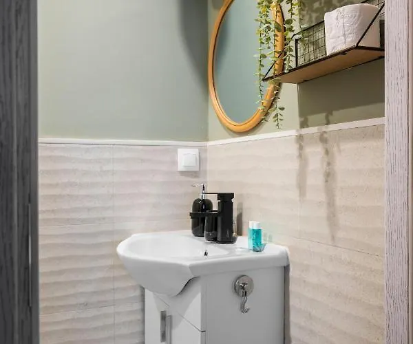 شقة Tom Thumb & Thumbelina - 2 Private In Center By Flat Mаnager