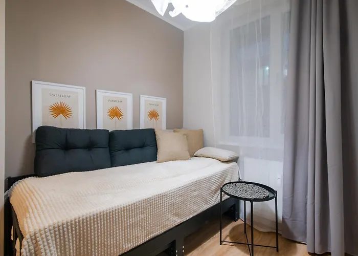 Tom Thumb & Thumbelina - 2 Private In Center By Flat Mаnager شقة صوفيا